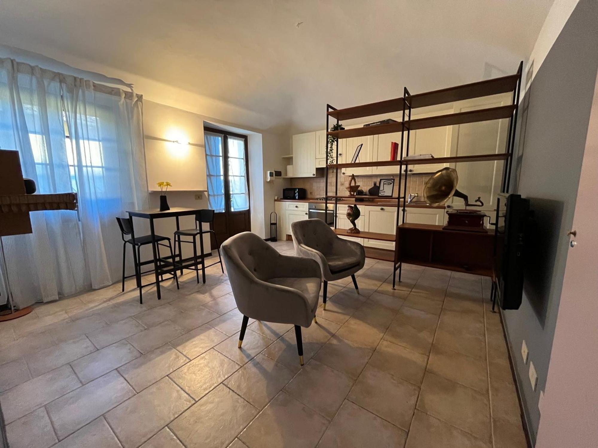 L'Appartamento Di Ringhiera บีเอลลา ภายนอก รูปภาพ